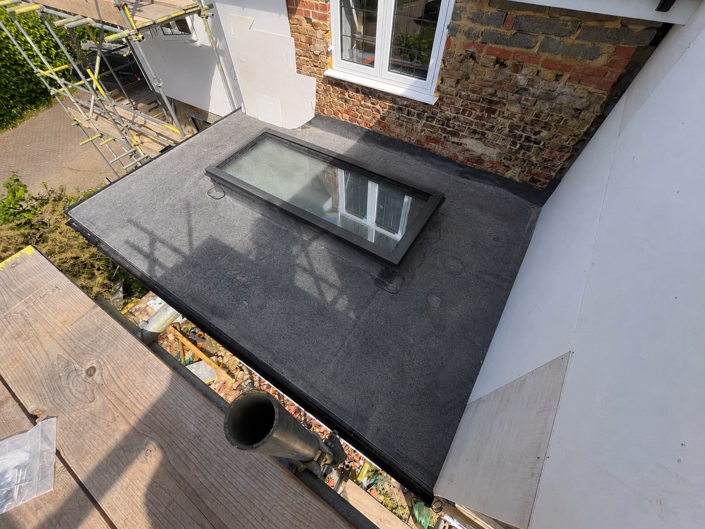 Kash Roofing project photo 36