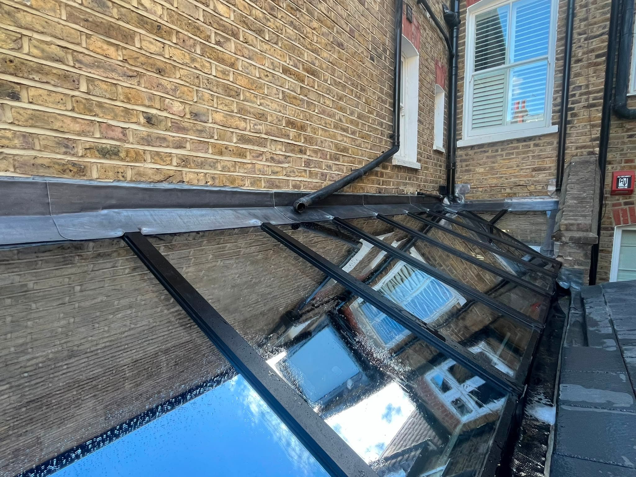 Kash Roofing project photo 37
